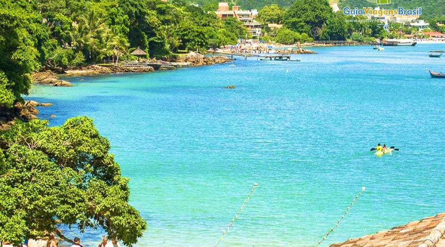 Praia de Bombinhas, um paraíso que você precisa conhecer